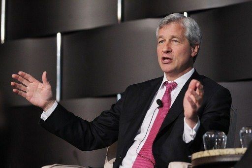 A 10 años de la crisis, jefe de JPMorgan saluda la solidez del sistema financiero