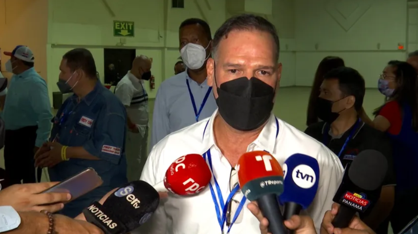 Pedro Miguel González.