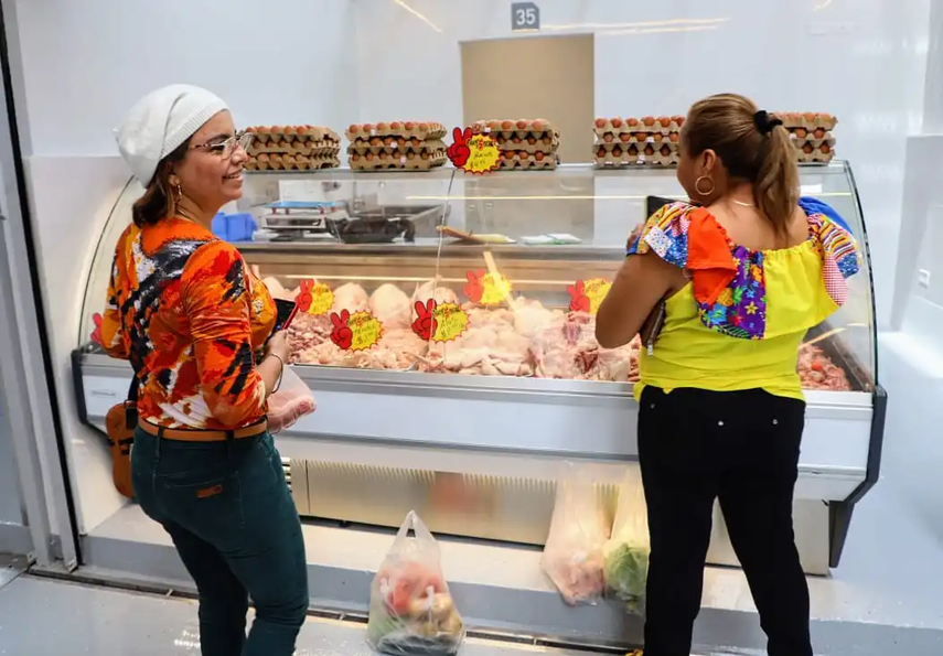 Mercado Municipal de Alcalde Díaz. Mercado Municipal de Alcalde Díaz.