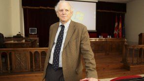 Experto augura dos años complicados en Argentina para Gobierno y oposición