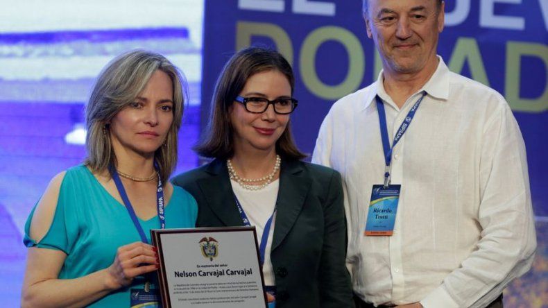 La SIP homenajea a equipo de El Comercio y pide que asesinato no quede impune