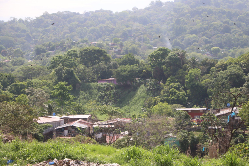 Cerro Patacón: Plantean reubicar a familias que viven cerca del vertedero