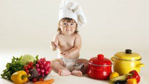 ¿Por qué los padres no deben criticar el peso de sus hijas?