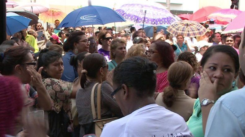 Contraloría recibe a docentes que exigen respeto ante fiscalización por huelga