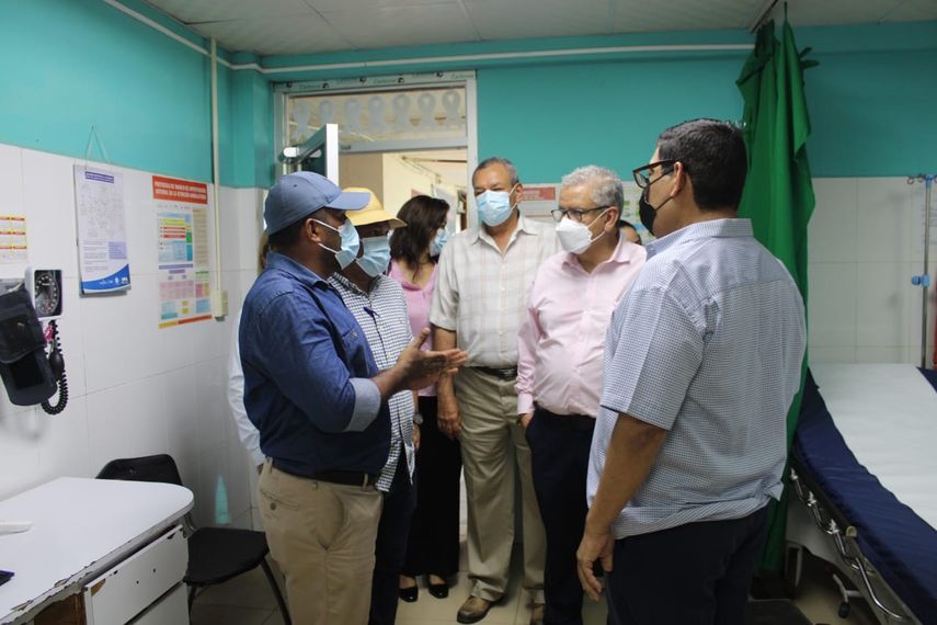 Las autoridades de Cañazas y el MINSA realizaron un recorrido en el hospital