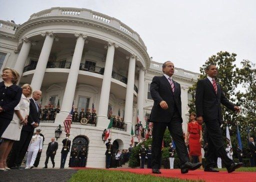 Casa Blanca cree que republicanos deben aceptar más impuestos para ricos
