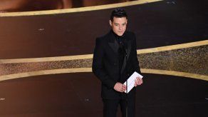Rami Malek se ha puesto en contacto con Rachel Bilson para aclarar la tensión entre ellos