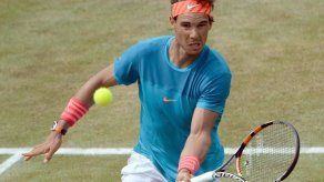 Nadal vence a Tomic y llega a semifinales en Stuttgart
