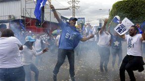 La SIP condena ambiente hostil y expulsión de Honduras de tres periodistas