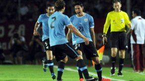 Uruguay derrota a Venezuela 1-0 y se mantiene en pelea por Brasil 2014