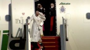 Francisco aterriza en Irak en la primera visita de un papa al país Francisco aterriza en Irak en la primera visita de un papa al país
