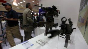 Francia dispuesta a vender armas a Líbano