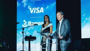 Banesco Panamá, Copa Airlines y Visa se complacen en anunciar el lanzamiento de las Tarjetas Visa ConnectMiles de Banesco.