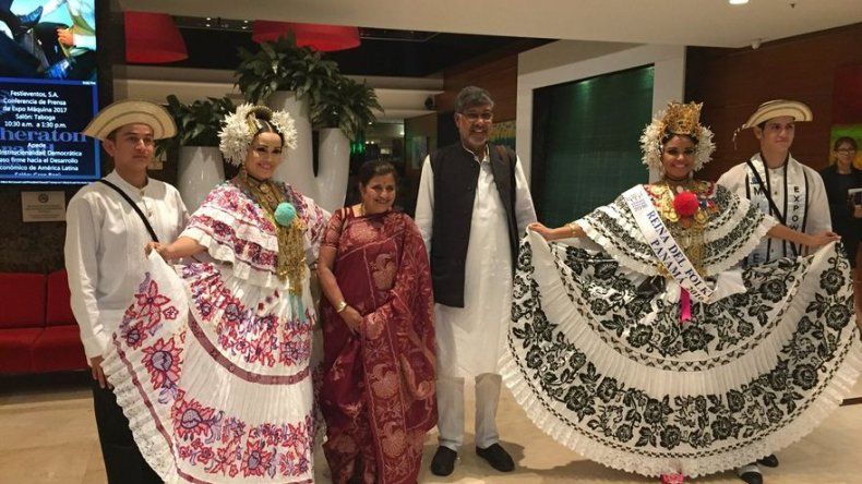 Roban en India diploma y réplica a Kailash Satyarthi, Nobel de la Paz que visita Panamá