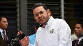 Presidente de Guatemala se defiende de nuevos señalamientos de corrupción