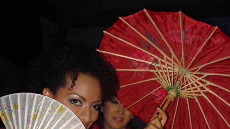 Detrás de la gala oriental