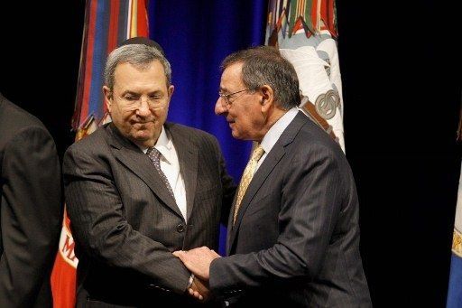 Panetta en Colombia, Brasil y Chile para coordinar ayuda