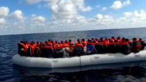 Los 237 migrantes del Open Arms esperan un puerto para poder desembarcar