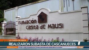 Fundación Casita de Mausi realizó subasta de cascanueces