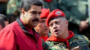 Maduro confiesa que hace de tripas corazón para pagar salarios