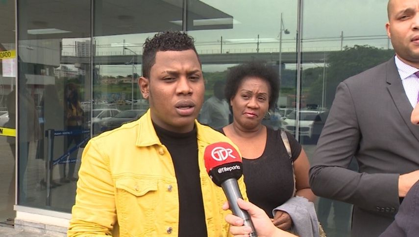 Cantante panameño Yemil.