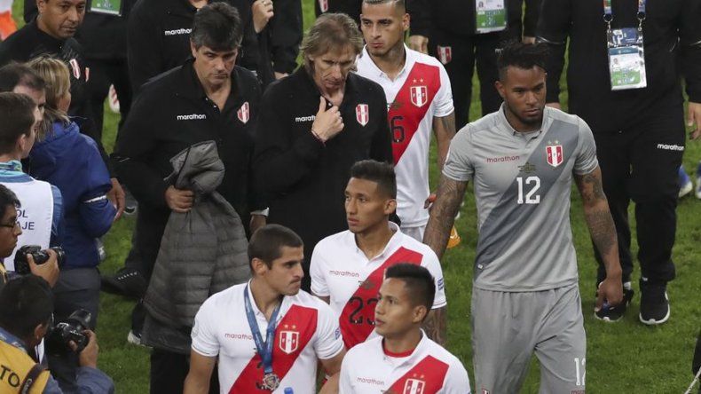 Perú jugará amistosos con Colombia y Chile en noviembre