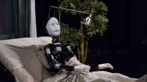 Metamorfosis de Kafka en versión japonesa: un robot en lugar de un insecto