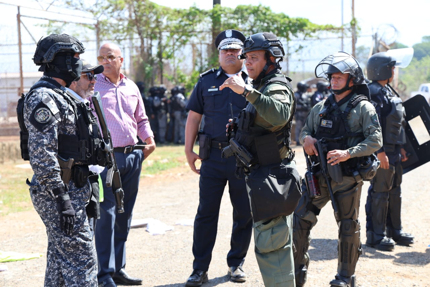 Autoridades suspenden visitas en La Joya.