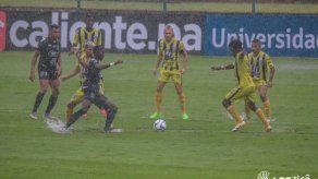LPF: Suspenden duelo entre CD Universitario y CAI por fuerte lluvia