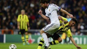 Xabi Alonso dice que Mourinho es el mejor entrenador que pueden tener
