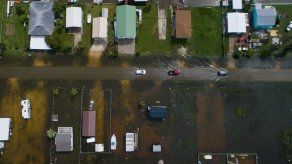 El diluvio de depresión tropical Imelda continúa sobre Texas y Louisiana
