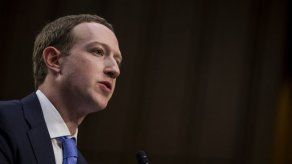 Zuckerberg se muestra orgulloso del progreso de Facebook pese a escándalos