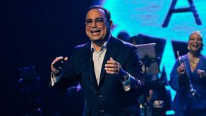 Gilberto Santa Rosa recibirá homenaje por la&nbsp;Berklee College of Music.