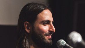 Franco Lolli ofrece un sincero homenaje a la maternidad en Cannes