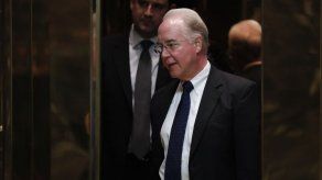 Secretario de salud de Trump incidiría en inmigración