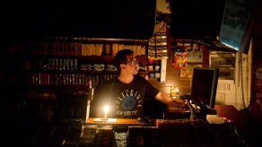 Argentina: bloqueos de calles por cortes de luz