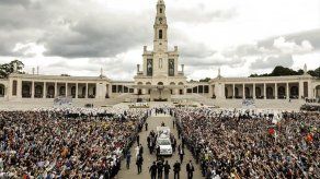 El santuario de Fátima acogió a medio millón de peregrinos de 55 países