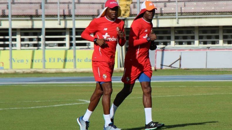 Dely Valdés:A Ismael no le veo para competir a día de hoy en la U22