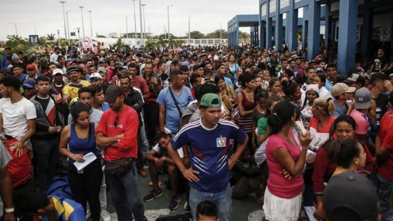 Países latinoamericanos se comprometen a regularizar a migrantes venezolanos