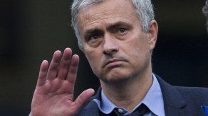 Mourinho dice que entrenará en Inglaterra y descarta la Liga española