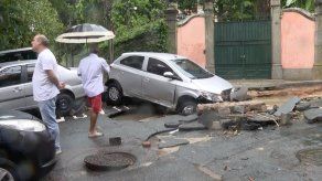 Lluvias torrenciales dejan al menos diez muertos en Rio de Janeiro