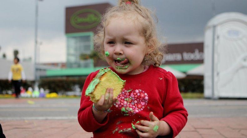 Se impone Guinness Record del pastel más grande del mundo