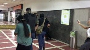 Encapuchados armados irrumpen en sede de partido de Guaidó en Caracas