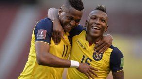 Ecuador vence 4-2 a Uruguay en clasificatoria sudamericana para Catar-2022