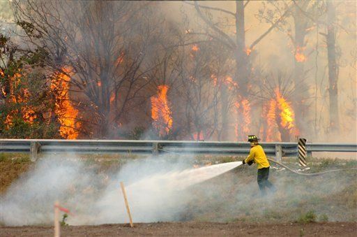 Sospechoso detenido en zona de incendios en Florida
