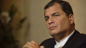Correa agradece a los ecuatorianos en España su aportación a la economía