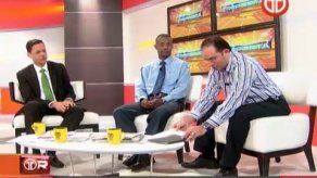 Miembros del equipo de Navarro rechazan relación con el Gobierno