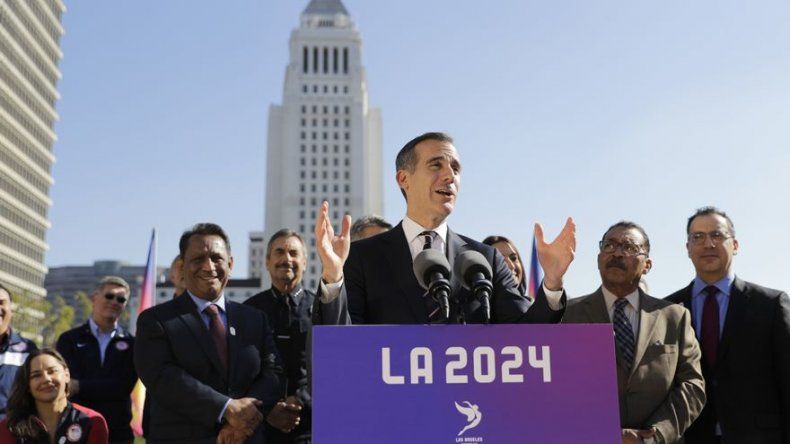 Los Angeles y París comparten planes para JJOO 2024 con COI