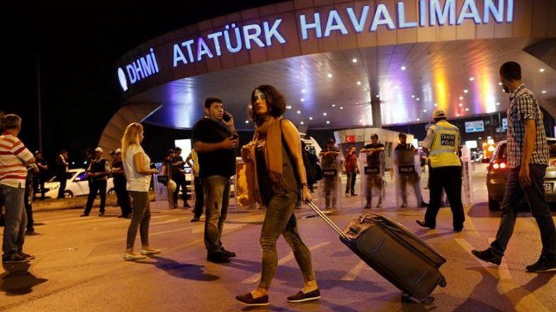 Panamá lamenta atentado y activa el CECODI en Turquía