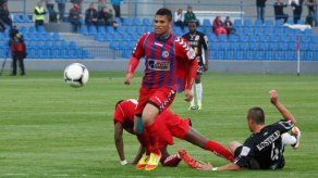 Panameño Blackburn no pudo ser campeón en Eslovaquia